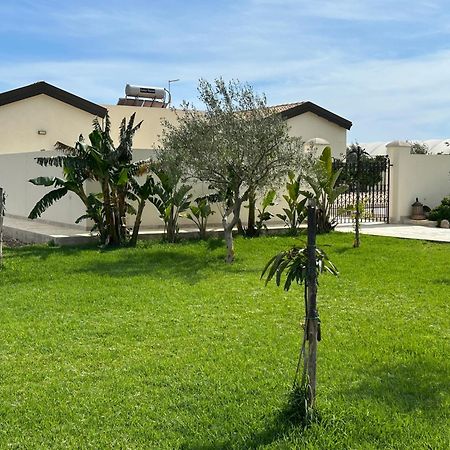 Baglio Il Gelso E L'Ulivo Appartamento Il Fico Noto Exterior photo