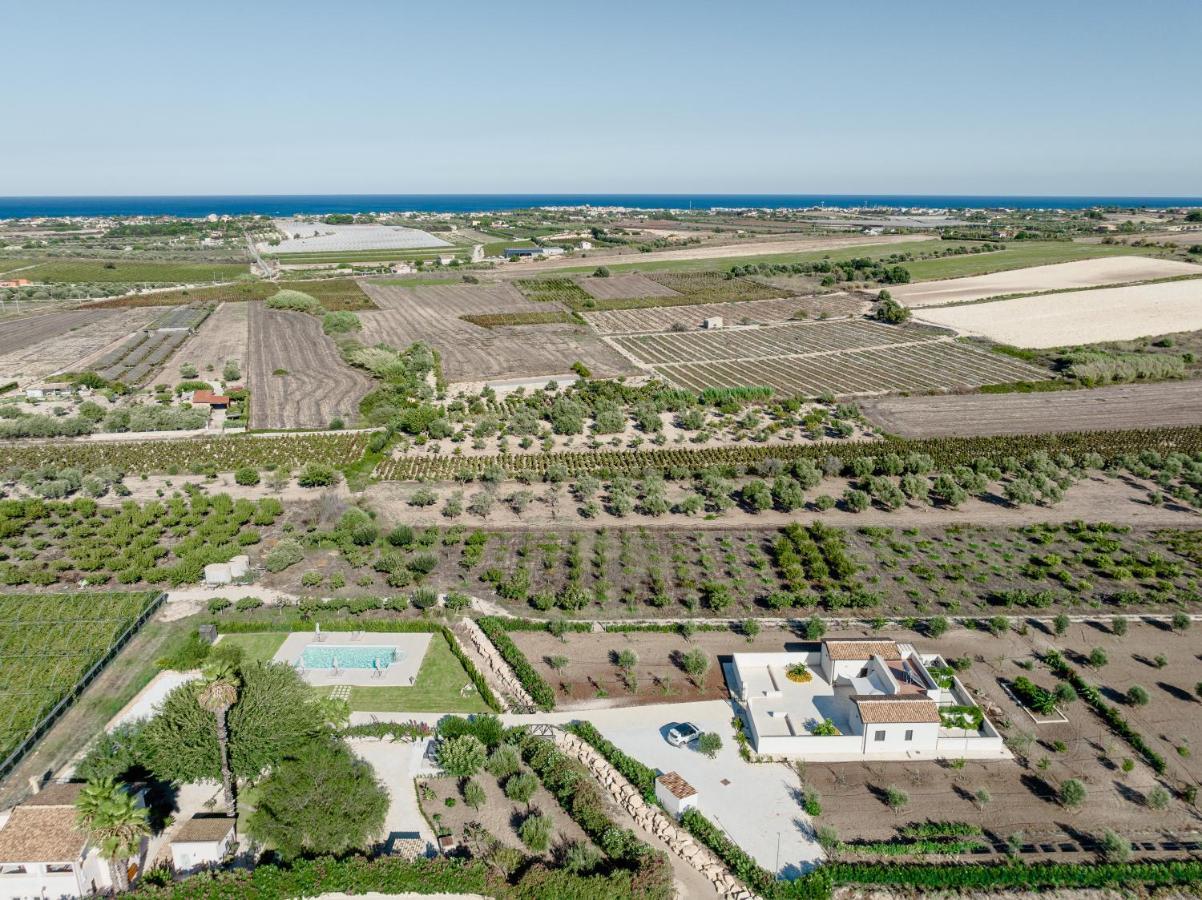 Baglio Il Gelso E L'Ulivo Appartamento Il Fico Noto Exterior photo